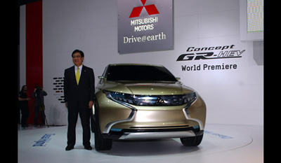 Mitsubishi CA-MiEV Electric Suburban Automobile and GR-HEV Sport Utility Diesel Hybrid Truck Concepts 2013 3